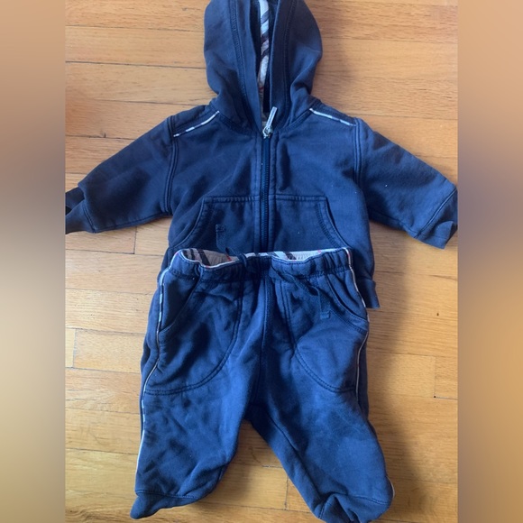 Authentic jogging Burberry 3 months - Picture 2 of 2